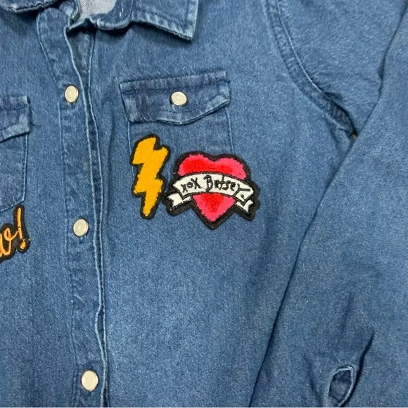 🏷️ Betsey Johnson Denim Patches Button Down Shirt 10 - Picture 4 of 7